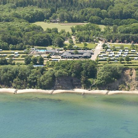 Dancamps Trelde Naes Hotel Фредериция Екстериор снимка